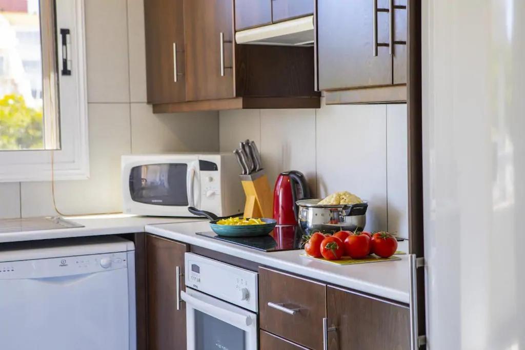 Green Bay Penthouse 2 프로타라스 외부 사진